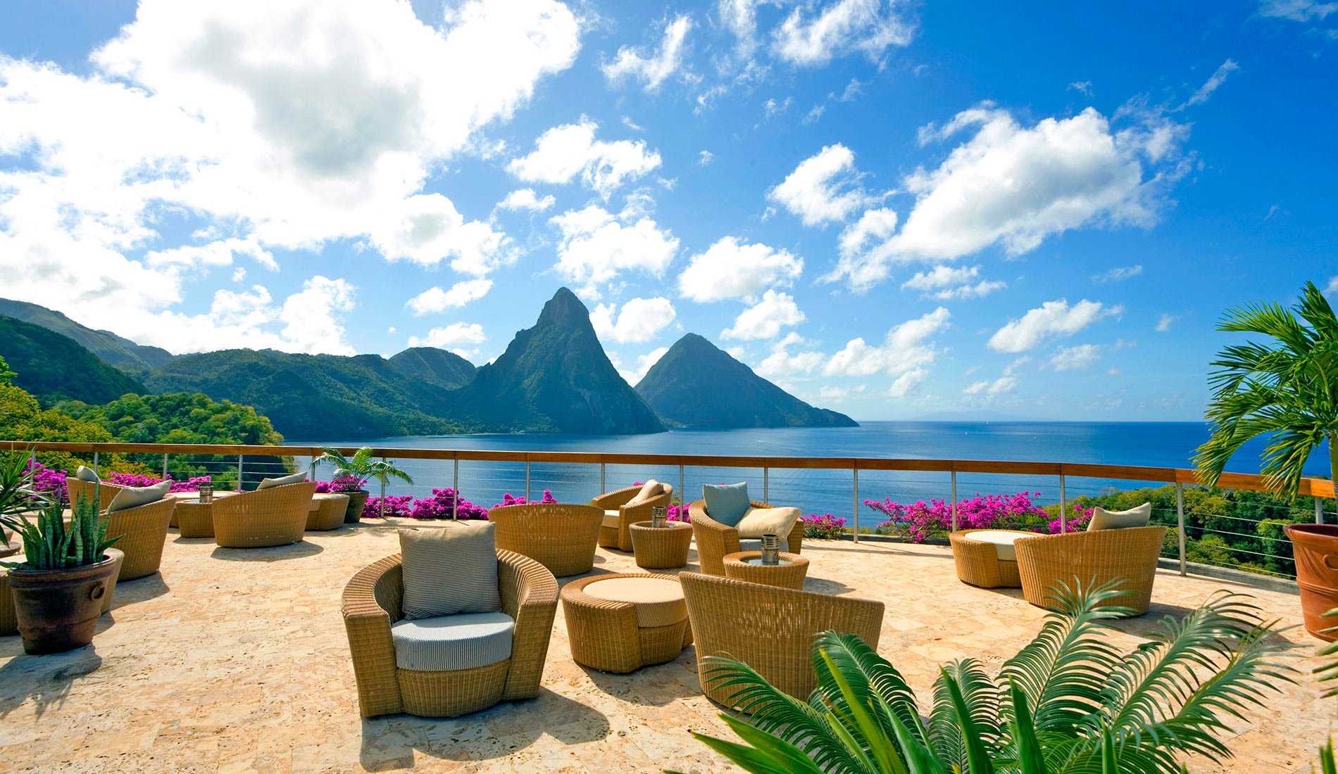 Hôtel de luxe Jade Mountain resort 5 étoiles Sainte-Lucie caraïbes piscine à débordement